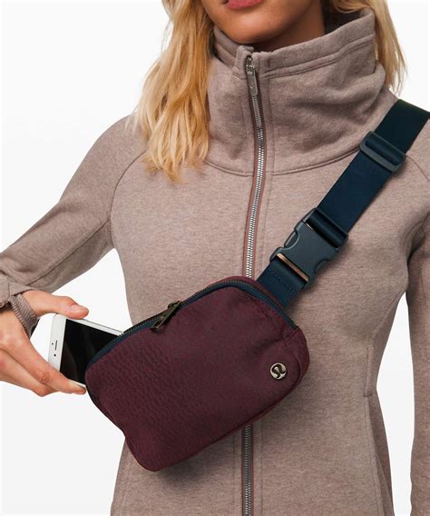 Women's Backpacks And Belt Bags 